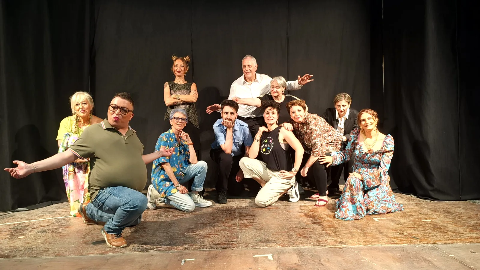 Attori di teatro in scena